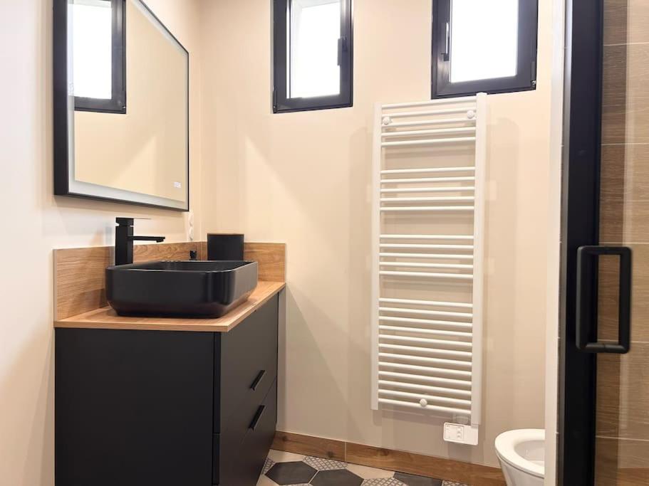 Home 724 Saint-Leger-du-Bourg-Denis Екстериор снимка