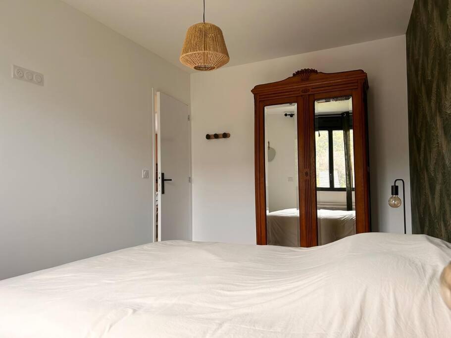 Home 724 Saint-Leger-du-Bourg-Denis Екстериор снимка