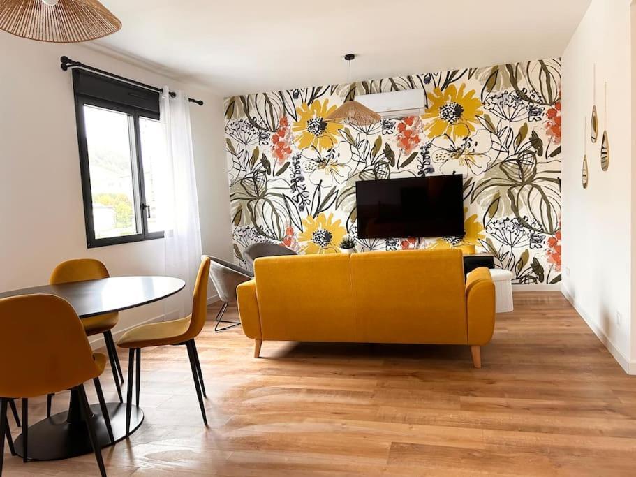 Home 724 Saint-Leger-du-Bourg-Denis Екстериор снимка